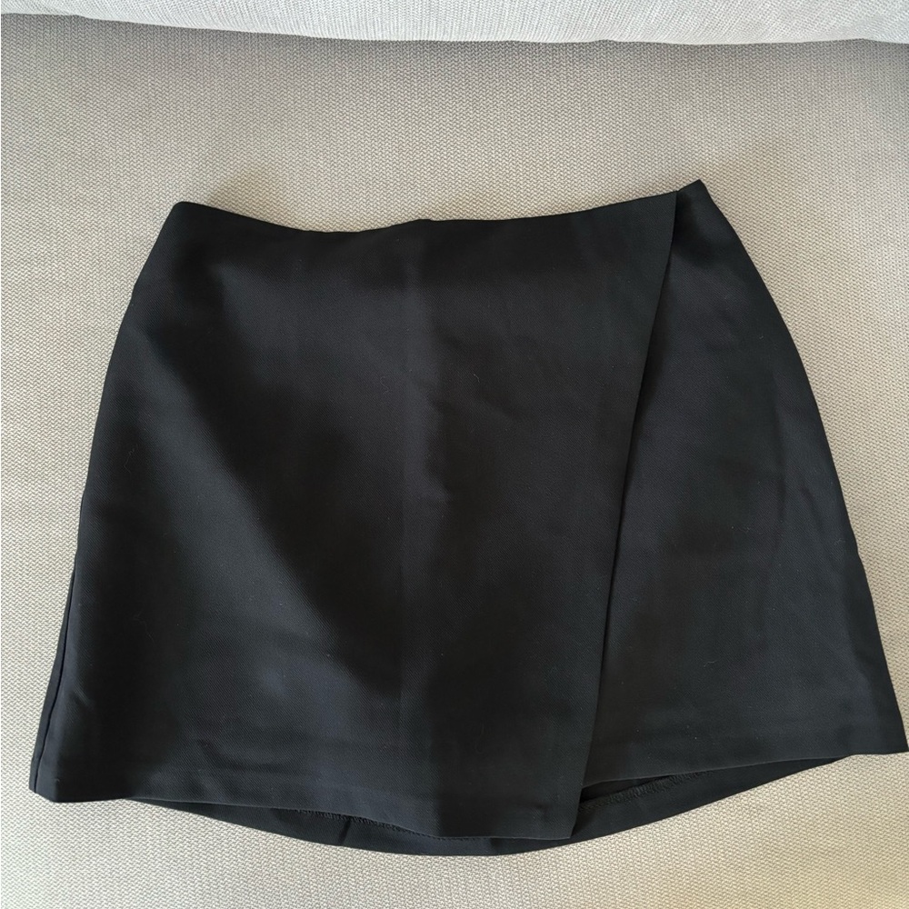 Abercrombie Skort Never Worn size Medium